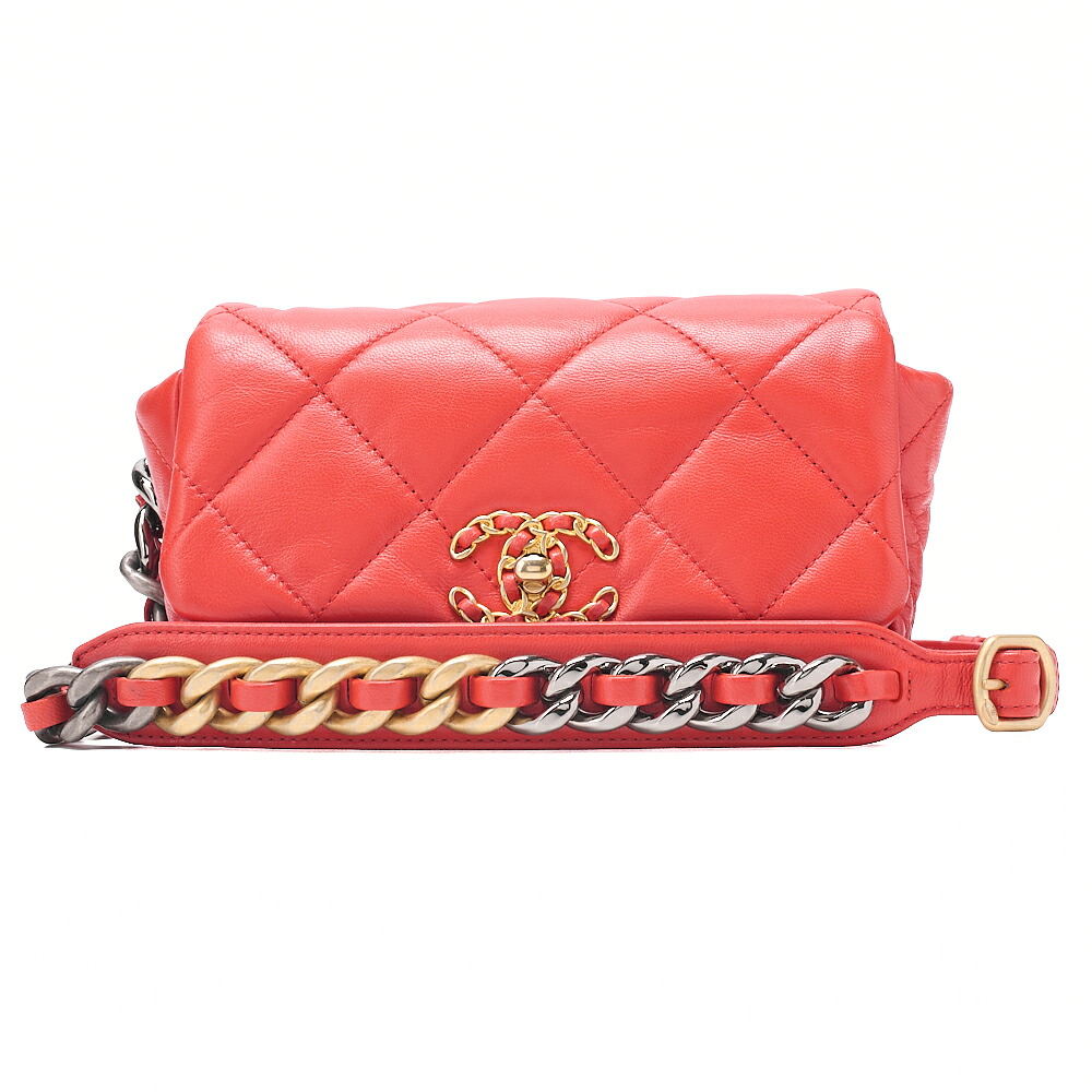 CHANEL シャネル  子ヒツジ素はだ  マトラッセ  酉の方角車寄せ  赤系（ゴールド ×しろがね色金具） レディース 御徒面子  レディース【中古】【貨物輸送無料】