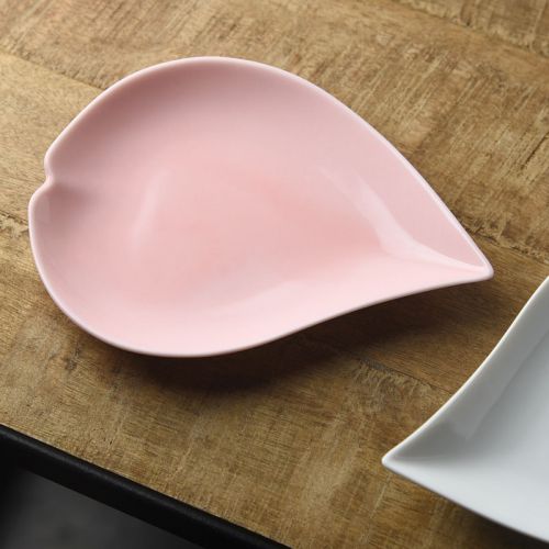 さくらひとひら 18cm小皿 ピンク 日本製 美濃焼 洋食器 長皿 変形皿 ロングプレート画像