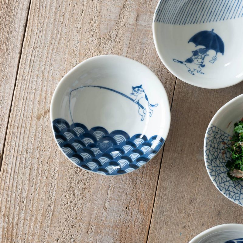 楽天市場】瀬戸焼 シチタ猫 染猫いろいろ 16.5cm皿 中皿・取皿 染付で