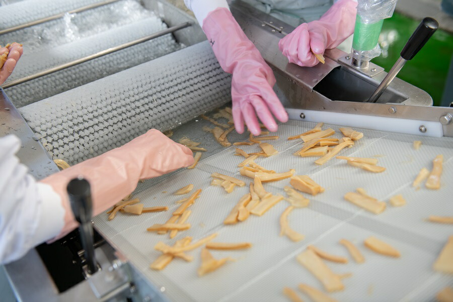 台湾産味付けメンマ1kgtimes;10袋入【国内製造品/めんま/しなちく/筍絲/bambooshoots/麻竹/たけのこ/業務用/ラーメン】昭和36年創業老舗メンマメーカー一押しの逸品!
