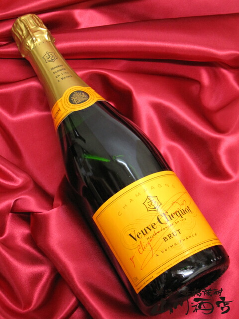 爆売り ヴーヴクリコ ポンサルダン イエローラベル ブリュット 750ml Veuve Clicquot Pnosardin Yellow Label  Brut N.V. シャンパン フランス newschoolhistories.org