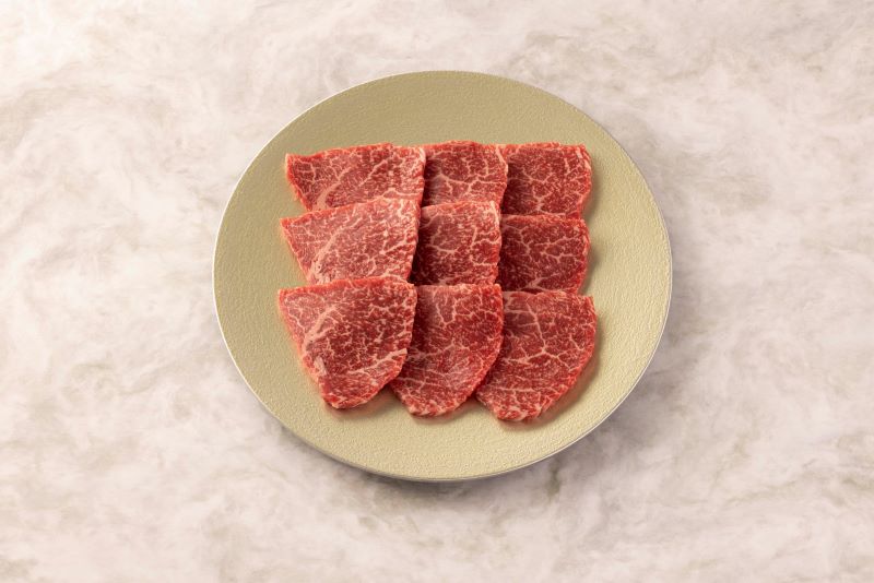 高級素材使用ブランド 黒毛和牛 やまさん牛 赤身焼肉900ｇ 鹿児島牛 赤身 牛肉 焼肉用 お中元 お歳暮 内祝 お誕生日 fucoa.cl