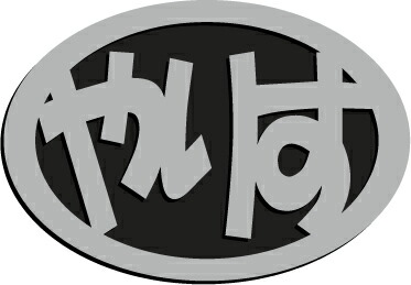 トヨタヤリスエンブレム楕円形