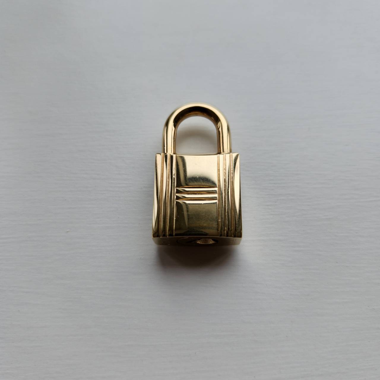 HERMES エルメス カデナ　24Kメッキ　No.102　102番　鍵付き 楽天市場】HERMES エルメス カデナ パドロック 南京錠 No.102 鍵
