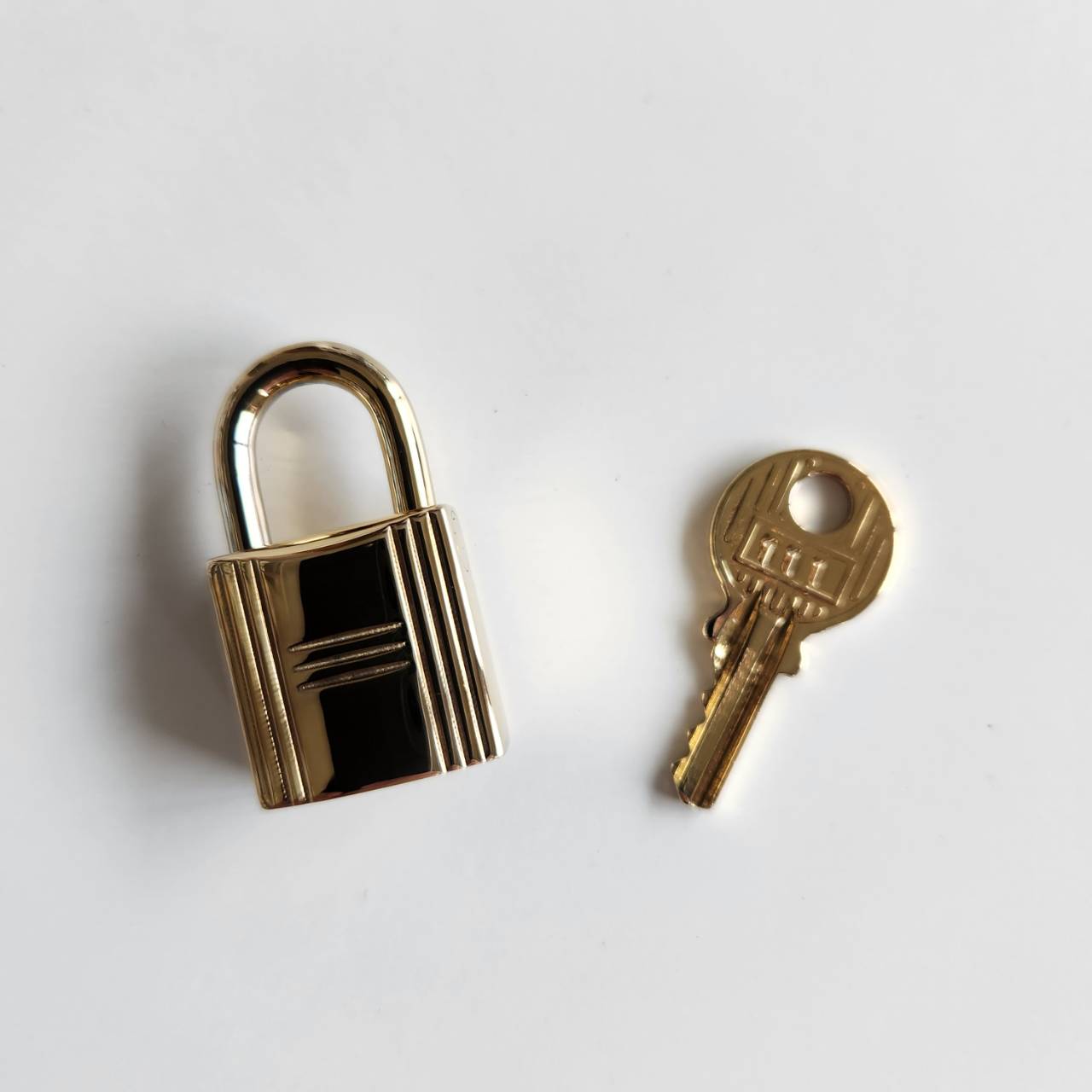 エルメス　カデナ　鍵　クロシェットセット エルメス カデナ 鍵 クロシェットセット - メルカリ