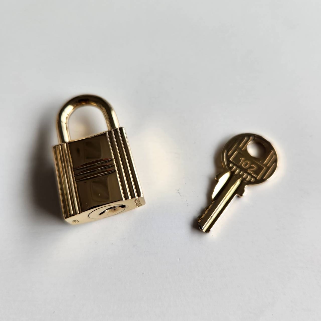 楽天市場】エルメス カデナ クロシェット キー2本 セット トゴ