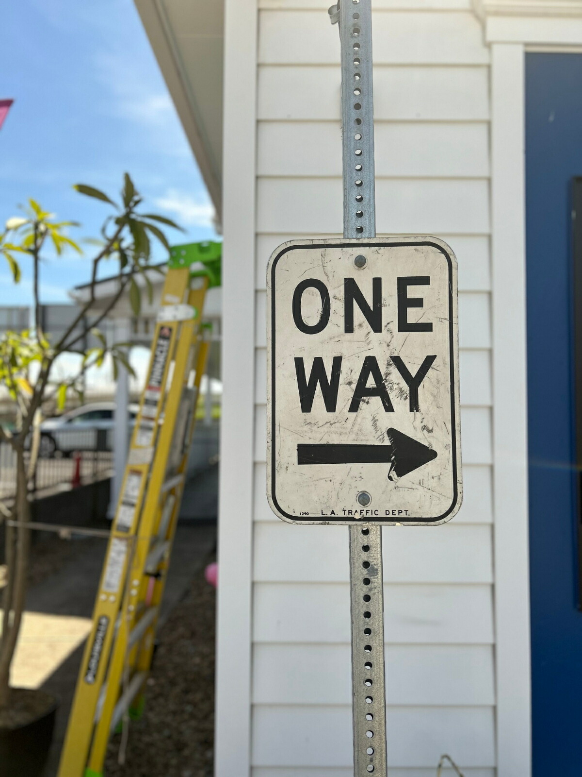 道路標識◆道路看板◆トラフィックサイン◆ロードサイン◆アメリカ◆ONE WAY4 ONE WAY アメリカ ストリート 看板 トラフィックサイン プレート