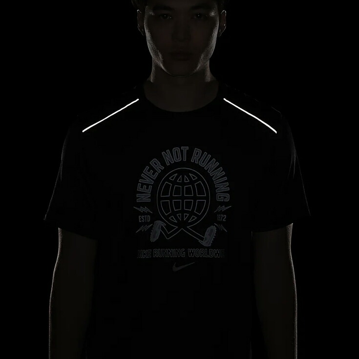 nike running tee shirts