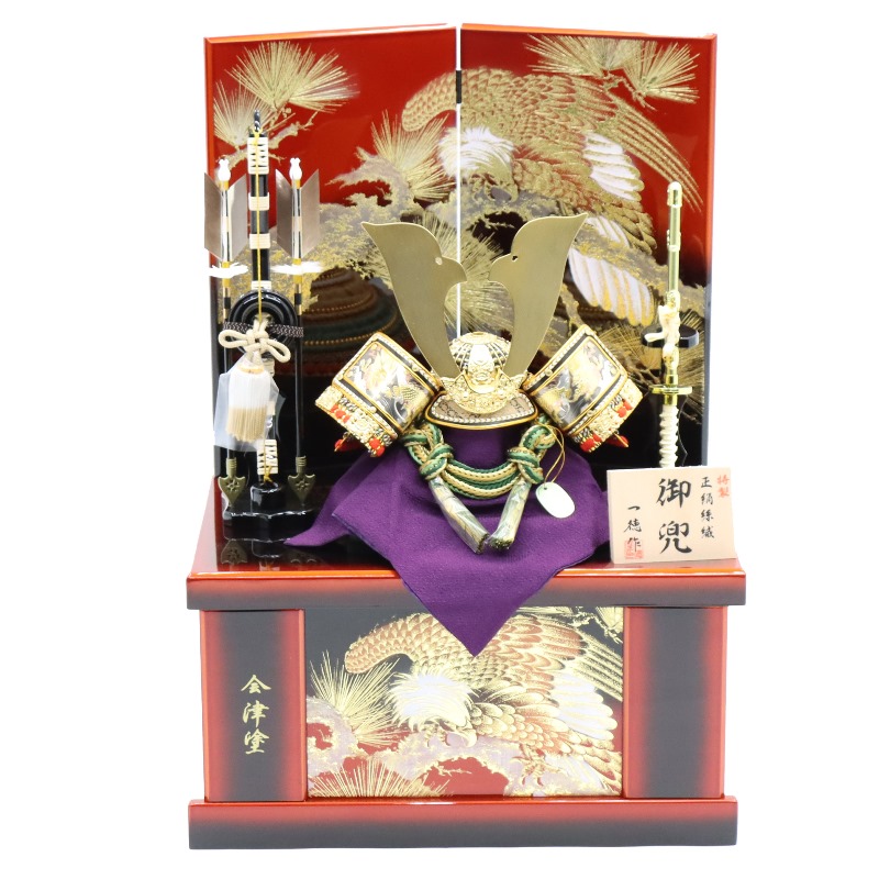 五月人形 兜 収納飾り 一徳作 12号 雪翔 幅45cm 彫金龍 赤溜塗 金彩松鷹屏風 薄橙緑正絹縅 金小札 収納型 端午の節句 節句 お祝い インテリア