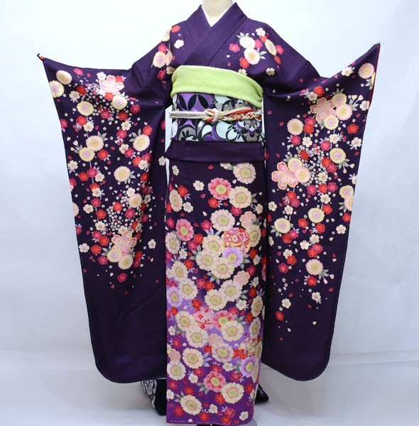振袖 お召しもの フルセット 正絹 百花繚乱 濃縮された紫地 小物まで20点一揃い全て揃う 7昼日なか賃借 成年者式 御芽出度 結納にどうぞ（株）安田屋 【賃借】 R32618