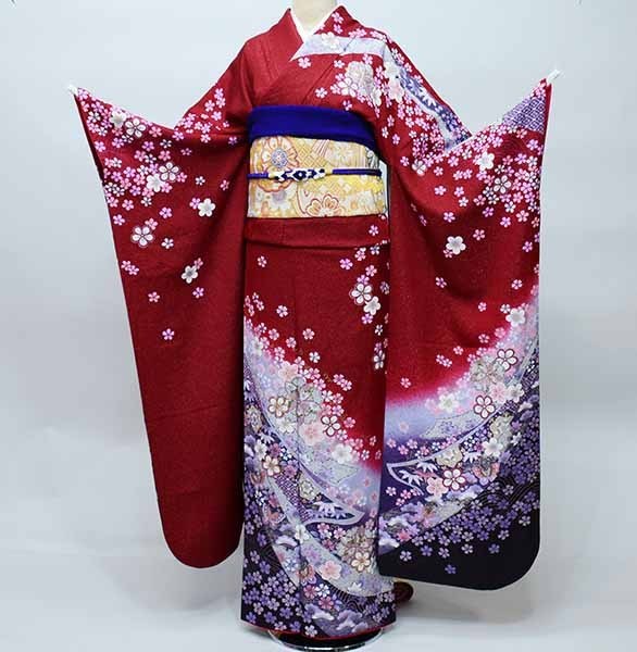 振袖 お召しもの フルセット 正絹 百花繚乱 ラメ 梅の花 夢見鳥 赤いこと 苦々しい赤いこと 小物まで20点一揃い全て揃う 7昼日なか賃借  成年者式 御芽出度 結納にどうぞ（株）安田屋【賃借】R36665