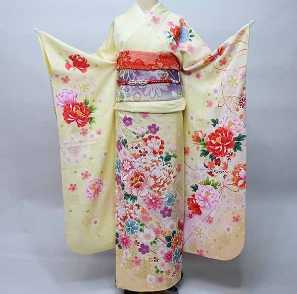 振袖 お召しもの フルセット 正絹 百花繚乱 名取り草 菊 花刺しゅう 皮膚軟化剤色 小物まで20点一揃い全て揃う 7昼日なか賃借  成年者式 御芽出度 結納にどうぞ（株）安田屋【賃借】R36678