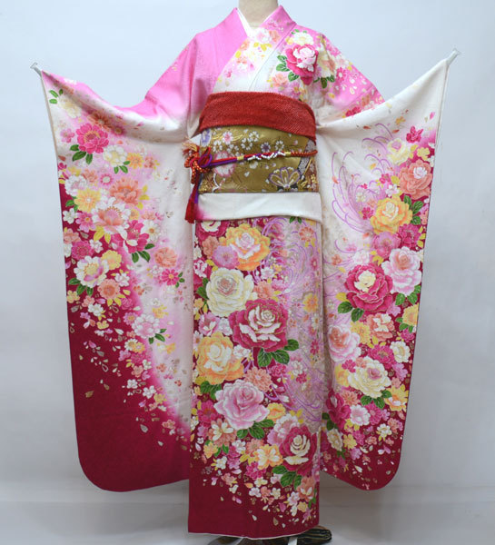 振袖 お召しもの フルセット 正絹 百花繚乱 サクラ色系 ラメ 小物まで20点一揃い全て揃う 7昼日なか賃借  成年者式 御芽出度 結納にどうぞ（株）安田屋【賃借】R33713