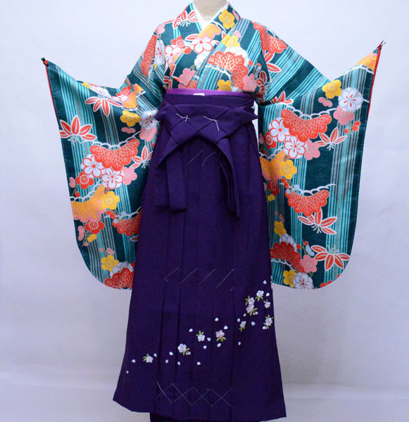 着物 袴セット ジュニア用へ直し 144cm～150cm 百花斉放 緑色 袴色変更可能 卒業式にどうぞ♪ 新品（株）安田屋 NO31784-03