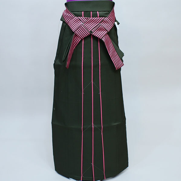 全日本送料無料 袴 単品 無地袴 バイカラー 二色 カーキ色 ピンク 紐裏ボーダー 袴下87cm 91cm 95cm 卒業式に 新品 株 安田屋 87 O 91 Q 95 F 正規品 Opk Rks Org