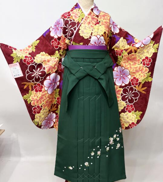 二尺袖 着物袴フルセット えんじ色 仕立て上がり 綸子地 合繊 フリーサイズ 百花繚乱 袴変更可能 卒業式 新品(株)安田屋 NO43272|安田屋呉服店
