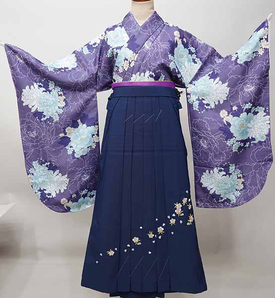 二尺袖 御召しもの 袴フルセット 御召しもの丈は遊撃手丈 くすみパープル 袴色うつり変わり能力のある 卒式に 新品（株）安田屋 NO41069