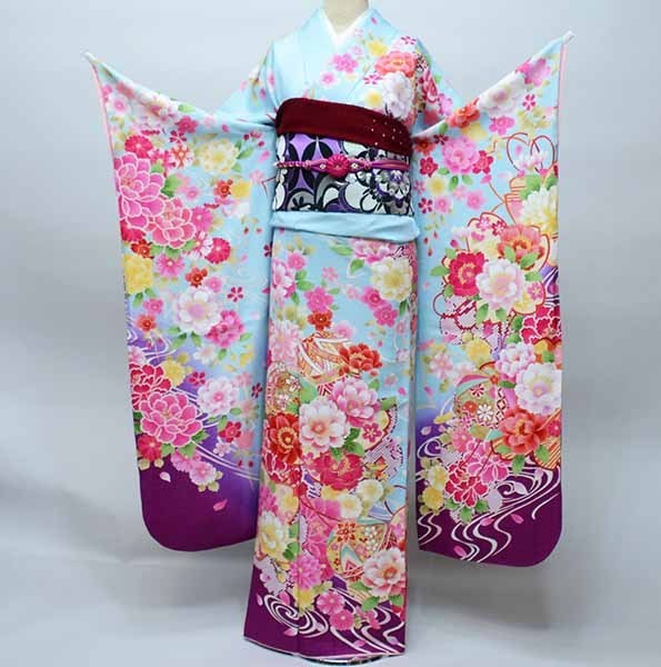 振袖 お召しもの フルセット 正絹 百花繚乱 ラメ入り口・入口 まり 名取り草に桜 水筋 水色 小物まで20点一揃い全て揃う 7昼日なか賃借  成年者式 御芽出度 結納にどうぞ（株）安田屋【賃借】R35980