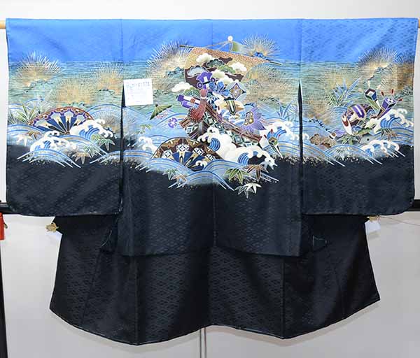 七五三 五歳 お坊っちゃん 羽織・御召しもの・下着類3点書き割り 青碧×黒いこと 宝船 綸子地 5歳 五才 5才 祝着 お坊っちゃん お仕立てもの無料 新品（株）安田屋 NO41774-2