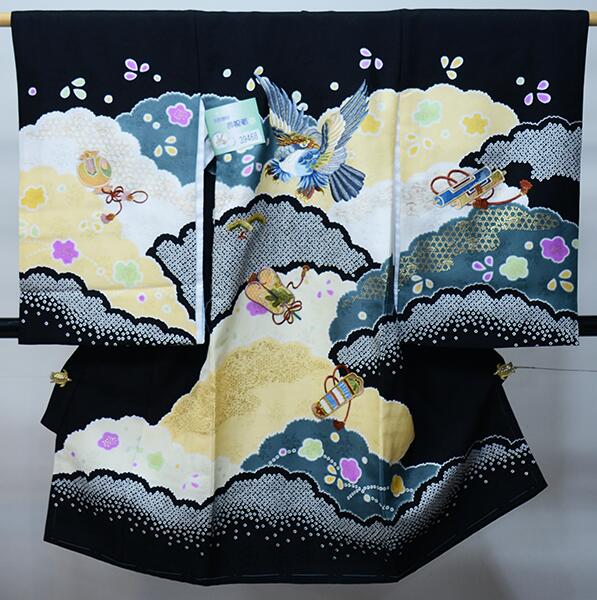 お宮参り 産着 男児 正絹 総刺繍 疋田鹿子柄 のしめ 綸子地 鷹 黒地 祝着 着物 一つ身 新品(株)安田屋 NO39468|安田屋呉服店