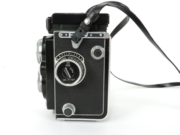 楽天市場 中古 Rolleiflex ローライフレックス 3 5c フィルム 二眼レフ カメラ Y Rere 安く買えるドットコム