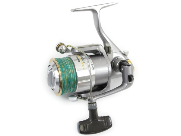 楽天市場 中古 Daiwa ダイワ Tournament Z 2500ia スピニングリール 釣り具 N Rere 安く買えるドットコム