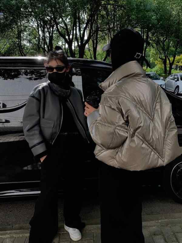 レディース ショート丈 スタンドカラー ダウンジャケット 冬用 軽量 暖か ファッション アウター 防寒 綿混 ブラック系