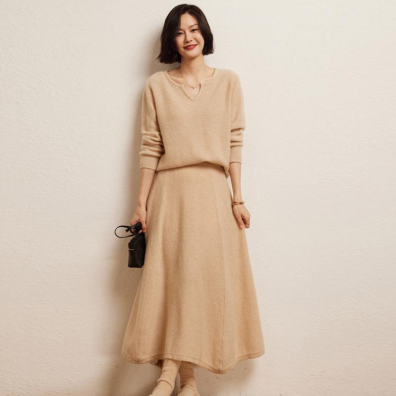 レディース ニットスカート 膝上 ミニ 伸縮ウエスト 無地 ラメ カシミヤ 素材 春 女性用 暖か 軽量 普段使い｜やすらぎマーケット