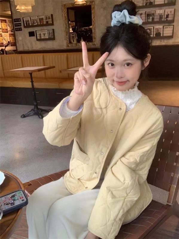 カジュアル レディース コート 秋冬 イエロー 菱形格子柄 コットン 軽量 薄手 ゆったり シルエット 小柄対応 暖か アウター