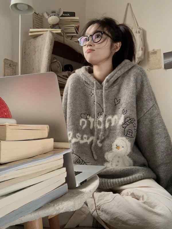 編み物スウェーター レディース 秋冬 雪達磨柄 ボンネット付き添い人 ティーシャツ 厚地の外套大きさ ゆったり 薄墨色 心地よい 優しいこと パステル色の 伸ばすこと