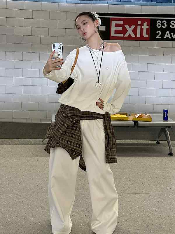 ズボン下 レディース ゆったり ワイドレッグ 引っ切りない 心地よい 単色 レトロ 表どおり 表現スタイル 日常使い走り 好いたらしい 相応う