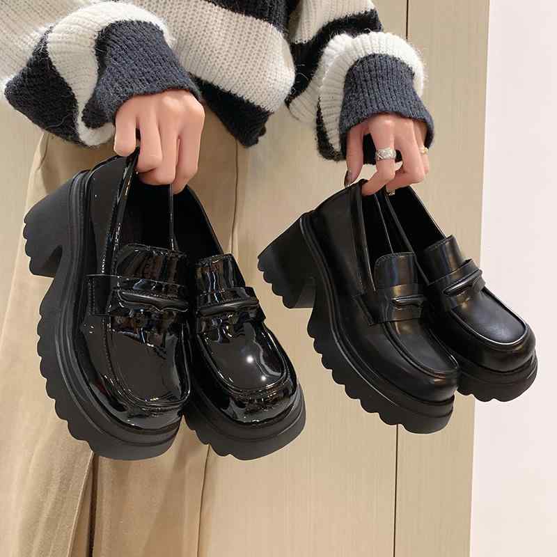厚底ローファー 女性用 黒 レトロ 太ヒール 英国風 春秋 小柄対応 革靴 脚長効果 軽量 伸縮性 通勤 普段使い
