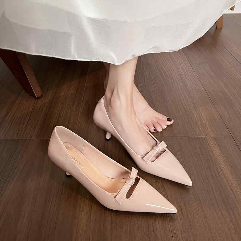 レディース パンプス フランススタイル ポインテッドトゥ 細ヒール リボン ベージュ ローカット エレガント ハイヒール 女性用 靴 ヒールシューズ 春夏 秋冬 通勤用 普段使い 軽量 伸縮性