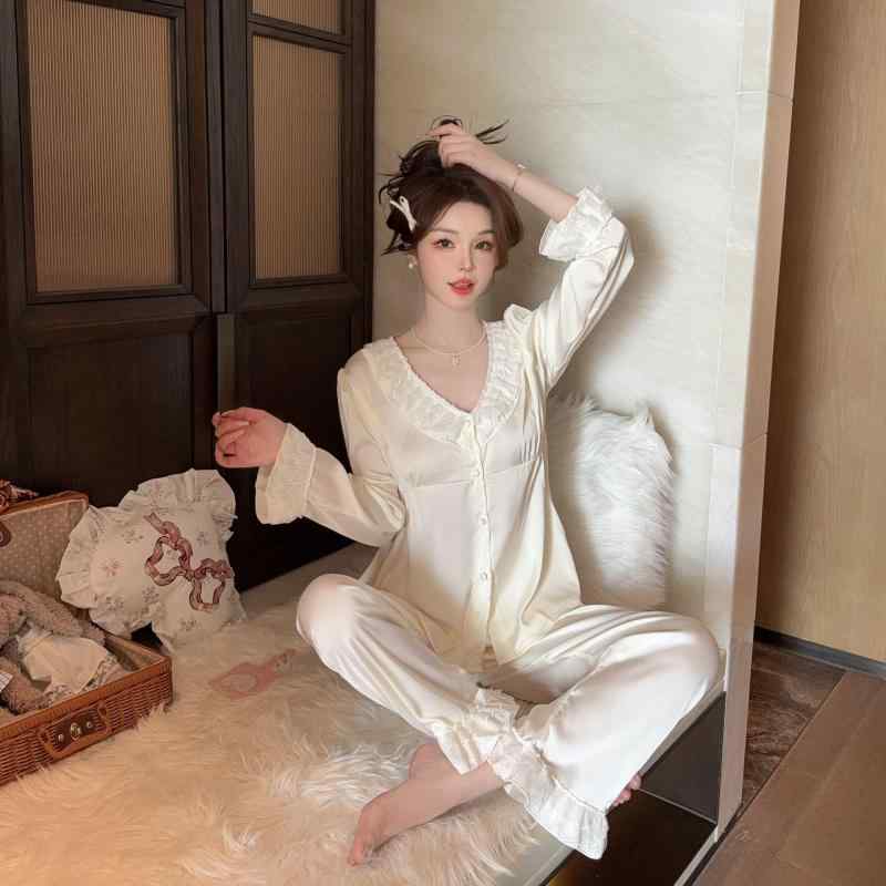 春夏 女性用 サテン 薄手 長袖 パジャマ セット 長パンツ 無地 ルームウェア ドールカラー 部屋着 就寝用 快適 滑らかな肌触り ゆったりシルエット