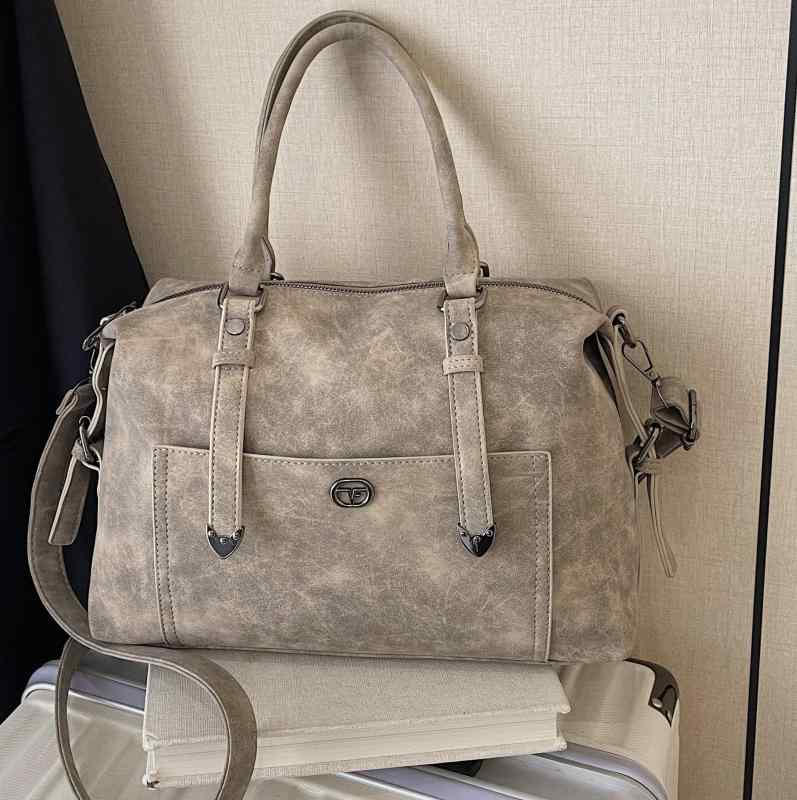 レディース トートバッグ シンプル レトロ ショルダー 斜めがけ 通勤用 質感 スタイリッシュ コーディネート 鞄 日常使い