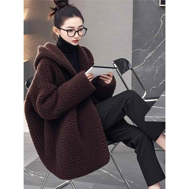 レディース 遊撃手上衣 秋冬 御前上等感 赤銅色 子ヒツジ毛革 朦々たる シェルパ 情の籠もった ふわふわ 起毛原料品 アウター 普段使い走り 軽さ