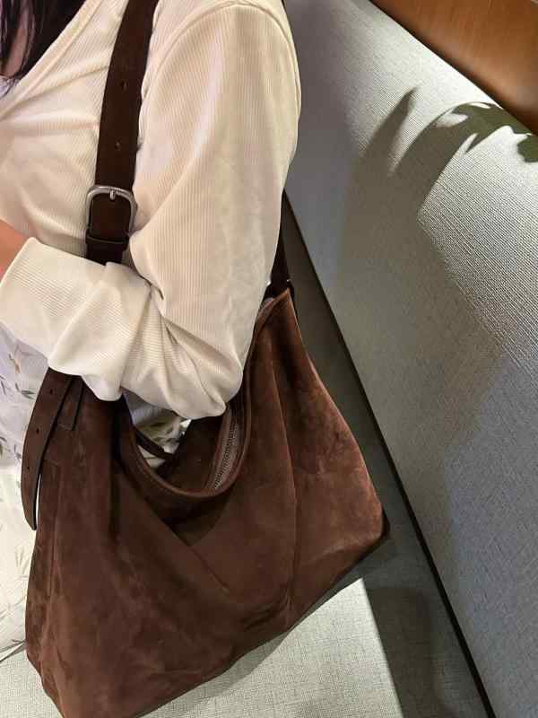 レディース ショルダーバッグ 秋冬 ホー洋弓 表現スタイル レトロ ビンテージ 水染め 草木タンニン酸なめし革 磨砂産業 牛皮 鞄 日常使い走り パステル色の質感 膝掛け つら構え 赤銅色系 声の調子