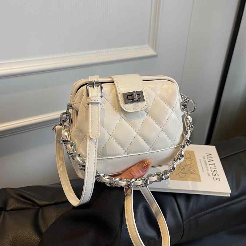 ショルダーバッグ レディース 菱形格子 高級感 チェーン ボックス型 通勤用 ファッション エレガント コンパクト デイリー スタイリッシュ