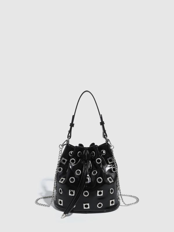 バッグ 女性用 バケツ型 鞄 スタッズ パンクスタイル 穴あき 切り替え ショルダーバッグ 手提げ 普段使い 軽量 素材