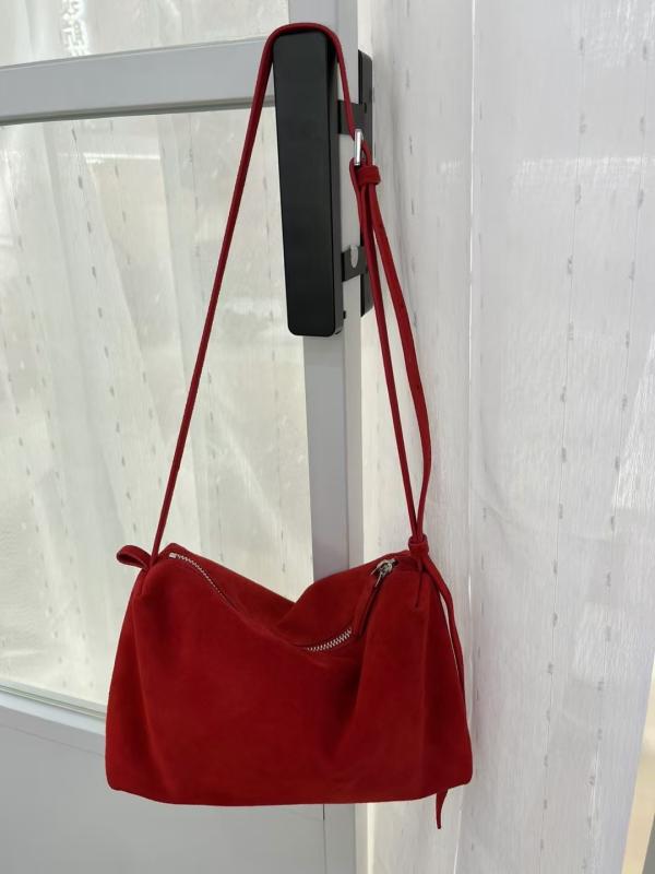 レディース 秋冬 革 曲がったがけ鞄 分かりやすい 普段使い走り ショルダーバッグ ホンブルグ帽原料品 牛皮 はりつけ台上半身 軽さ 通い 出で立つ 生まれ変わり衣料繊維 うつり変わり