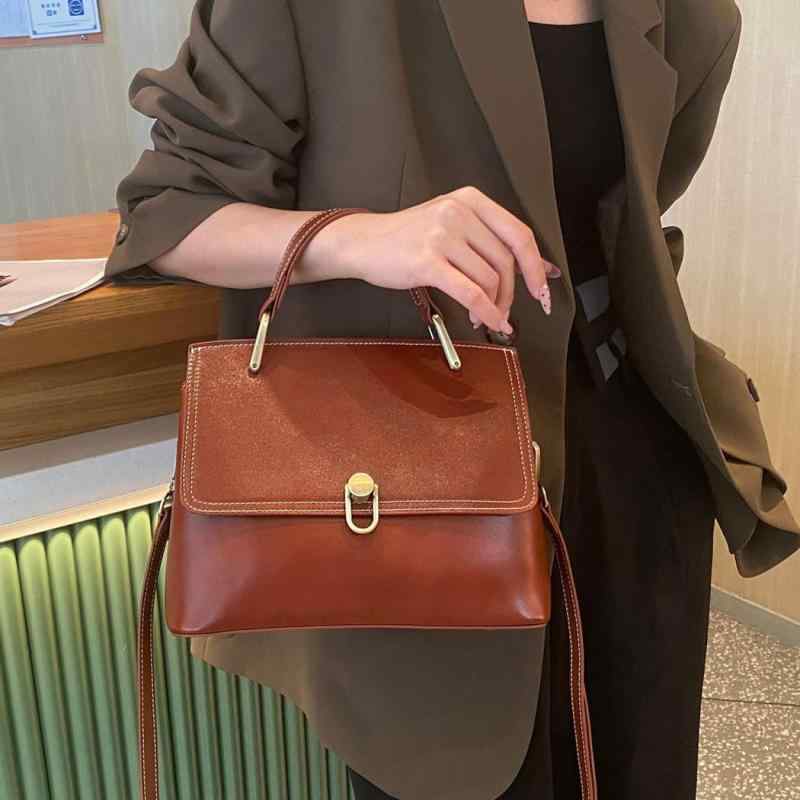レディース 革 大電気容量 ショルダーバッグ ハンドバック 今めかしい 普段使い走り トート 納める 流行り物 鞄 曲がったがけ