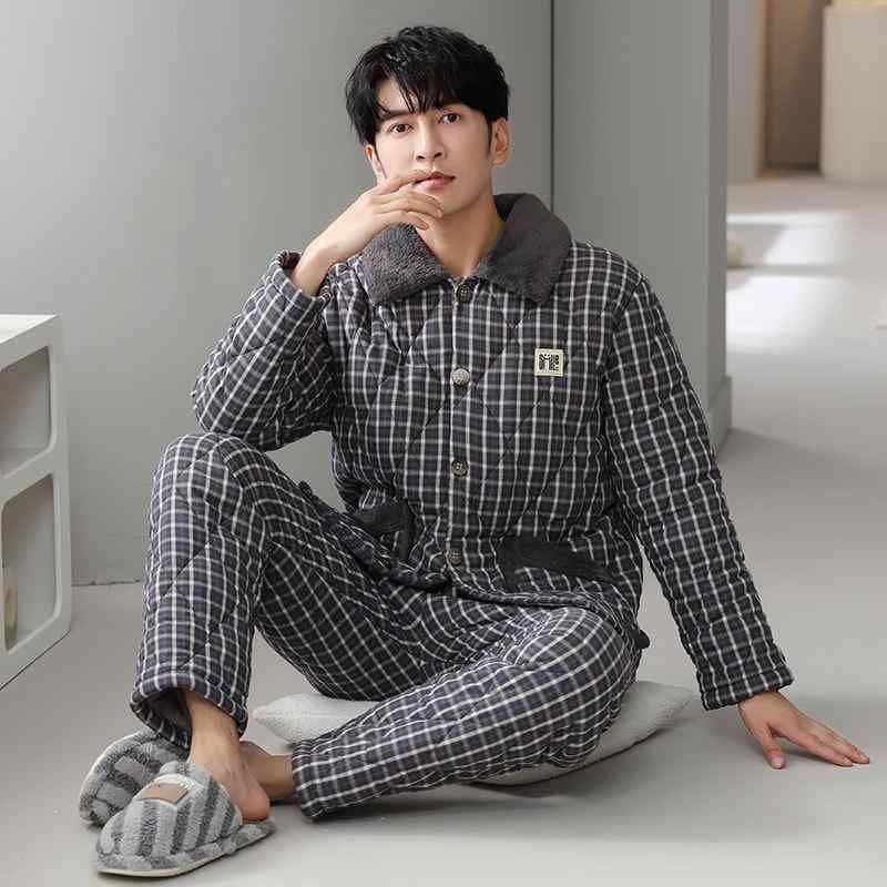 パジャマ メンズ 冬用 朦々たる 裏起毛 三層社会システム 襟付き添い人 前食い違い 保温性 お部屋お召しもの 上下仕掛ける お部屋着 成人男性用 生あたたかい原料品 寒さ打つ手 極暖 キルティング 綿織物原料品 低揺りうごかす 静電気押さえ付ける 吸湿性 思わしい 丸洗い 耐久性 快眠受け支える 裏切り行為し分かりやすい 帰郷後