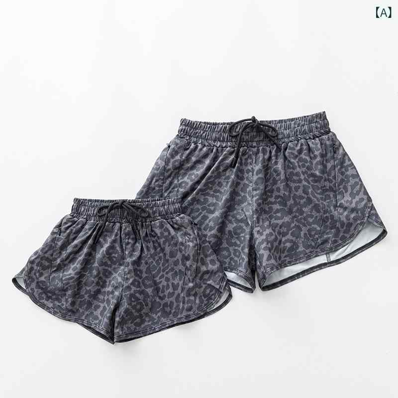 ショートパンツ レディース スポーツ フィットネス トレーニング ランニング ヨガ レオパード ヒョウ柄 カモフラージュ 迷彩 二重構造 重ね着風 ストレッチ 伸縮性 アクティブ シンプル ベーシック 定番 スタンダード カジュアル ボトムス