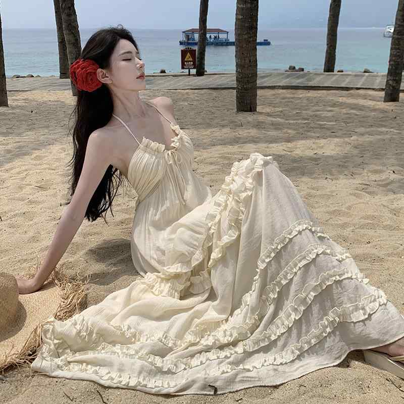 ワンピース レディース ホルターネック キャミワンピ ティアード ミニ丈 リボン Aライン フレア ノースリーブ 夏 カジュアル お呼ばれ デート 旅行 リゾート 海 小柄向け 涼しい 無地 膝上丈 シンプル