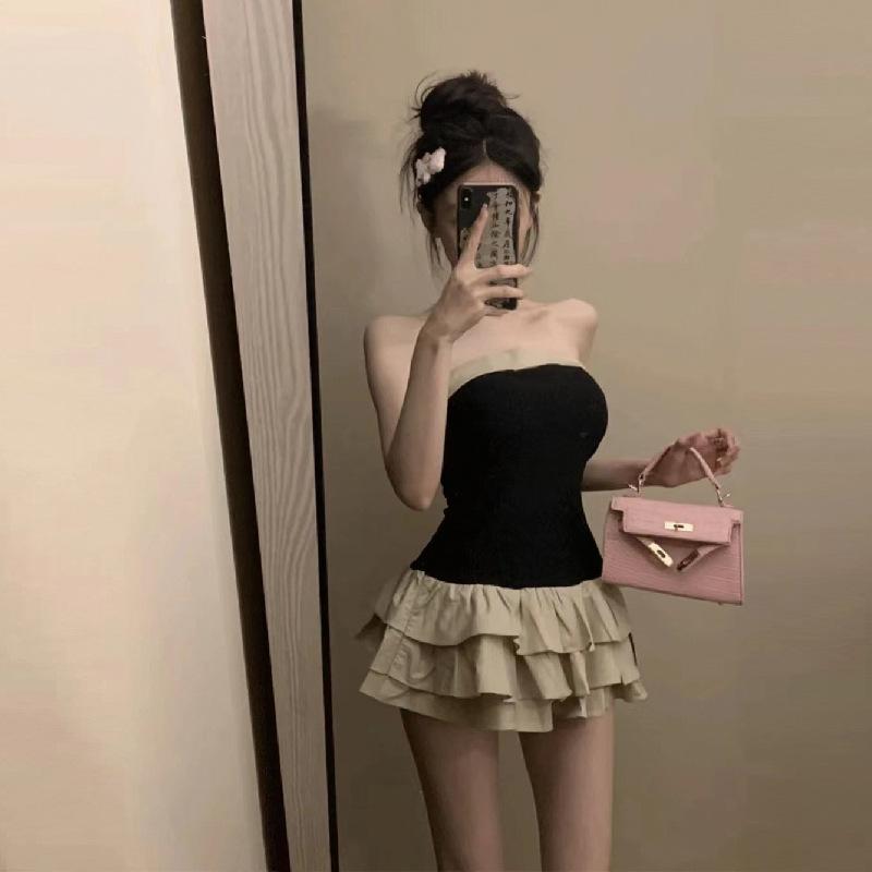 ミニワンピース レディース ドレス キャバ パーティー ベアトップ ティアード セクシー タイト 二次会 披露宴 ナイトドレス イベント お呼ばれ ミニ丈 無地 フォーマル 結婚式 ラウンジ クラブ ノースリーブ 発表会