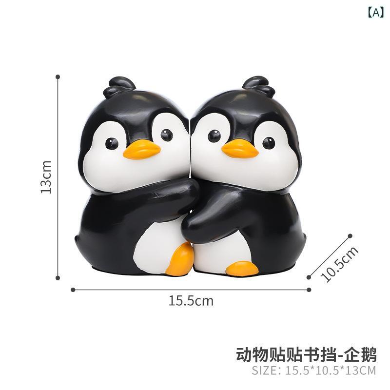ブックスタンド ペンギン 本立て 卓上 アニマル 樹脂製 置物 インテリア 飾り かわいい おしゃれ キャラクター 左右セット 学習机 事務用品 デスク周り 整理整頓 雑貨 プレゼント ギフト 贈り物 お祝い リビング 書斎 ペア 11,495円