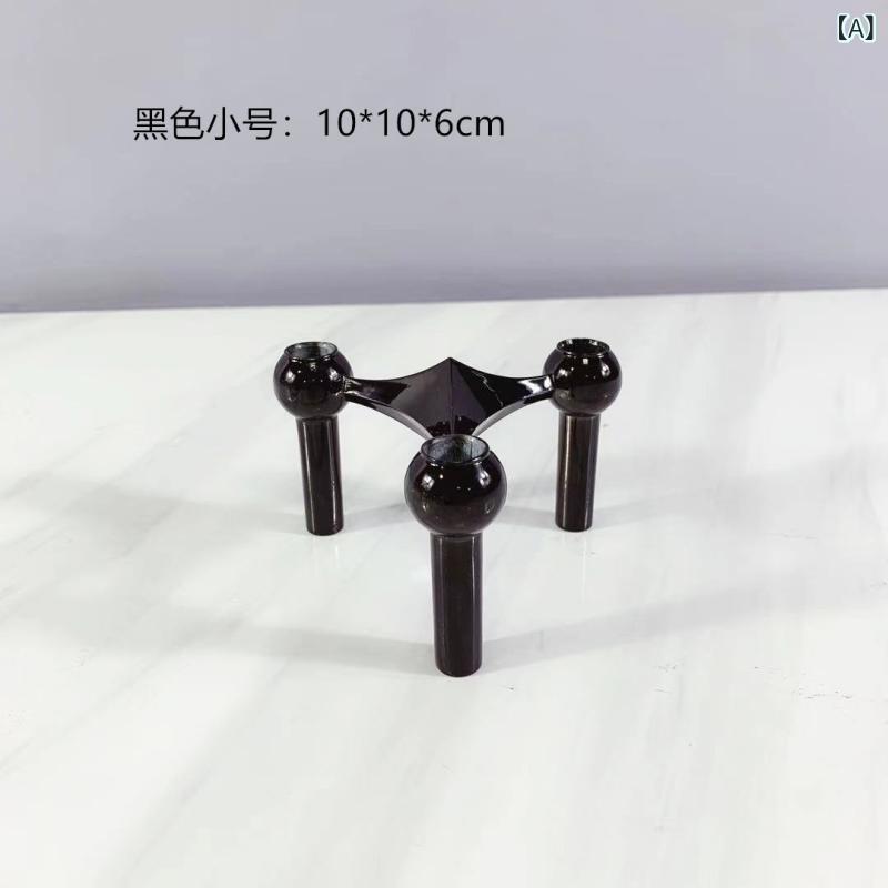 キャンドルホルダー 燭台 インテリア オブジェ 卓上 金属製 アイアン アンティーク レトロ モダン 北欧 分子構造 飾り 置き物 リビング 結婚式 撮影小物 ディスプレイ シンプル ギフト ゴールド ろうそく立て