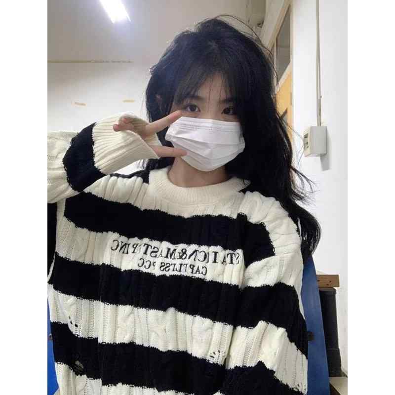 セーター レディース ボーダー 長袖 トップス プルオーバー ゆったり 柔らかい 厚手 防寒 暖かい カジュアル ストライプ モノトーン 秋冬 クルーネック 丸首 伸縮性 シンプル オフィス お出かけ 普段着 部屋着