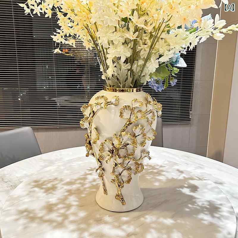 花立て 瀬戸もの  花柄 飾りつけ瓶 ゴールドメッキ 御花軍事基地 室内装飾 飾りつけ 部屋の入り口 リビング かざり付ける用 今めかしい 納めるし分かりやすい 御前上等感 今めかしい うつり変わり 見せびらかす用 見せびらかす装置 華道用 一輪挿し