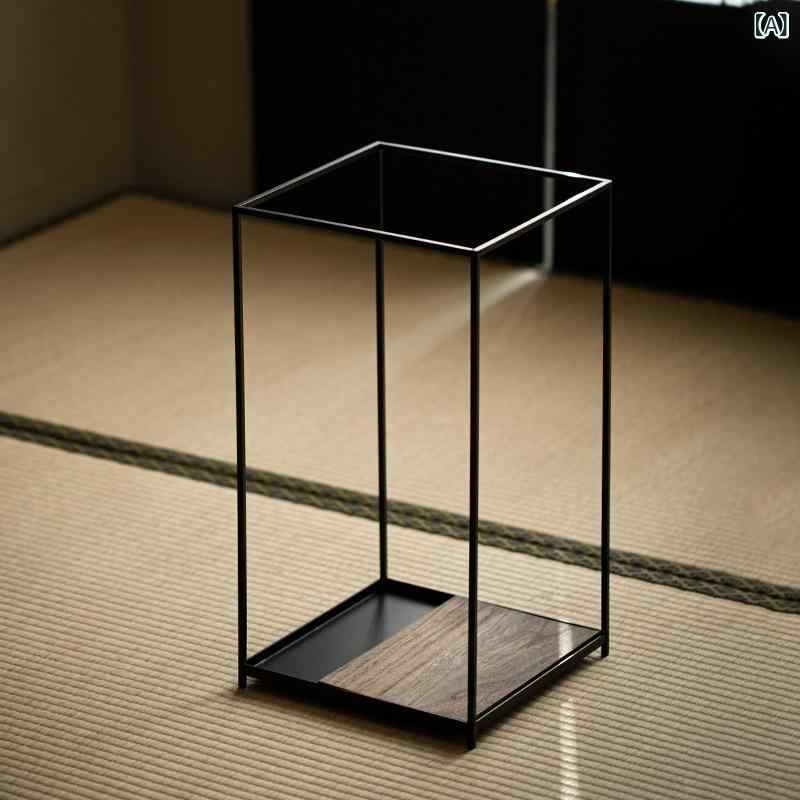 花立て 木製 アイアンフラワーベース 禅意 返り咲き調 卓上 一輪挿し 花器 室内装飾小物 今めかしい 和室 リビング 部屋の入り口 オブジェ レトロ 飾りつけ 飾りつけ 兼ね合い感があり倒れにくい
